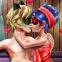 Dotted Girl Sauna Flirting game screenshot
