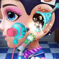 Funny Ear Surgery game screenshot