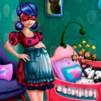 Ladybug Maternity Deco game screenshot