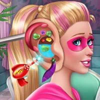 Super Doll Ear Doctor game screenshot