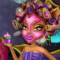 Werewolf Girl Real Makeover game screenshot